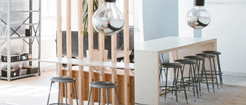 現(xiàn)代簡(jiǎn)約型辦公室裝修設(shè)計(jì)要點(diǎn)有哪些，記住以下三個(gè)要點(diǎn)你也會(huì)！