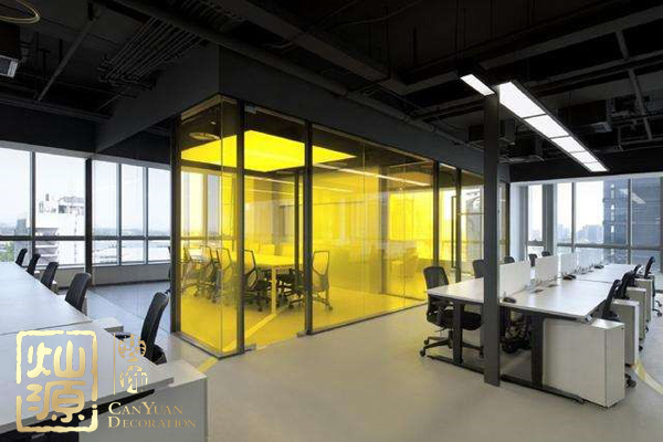 ofo小黃車日均退款3500人 ，走下神壇的小黃車辦公室人去樓空？