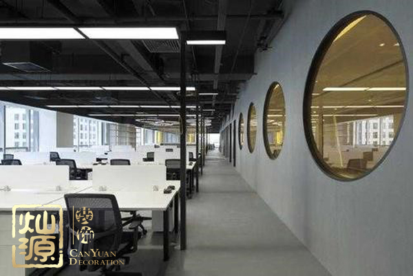 ofo小黃車日均退款3500人 ，走下神壇的小黃車辦公室人去樓空？