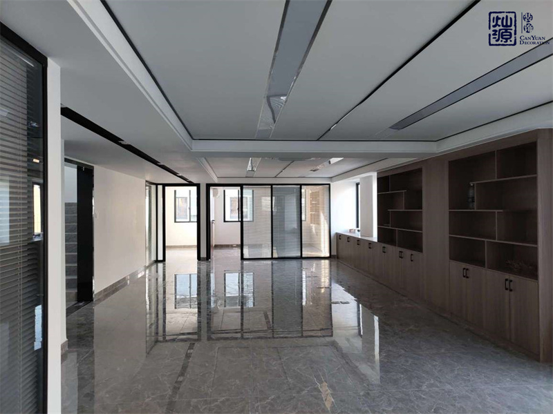 不到1個月！500平辦公室硬軟全包精裝修，這家南寧辦公室裝修公司可真沒讓我失望！