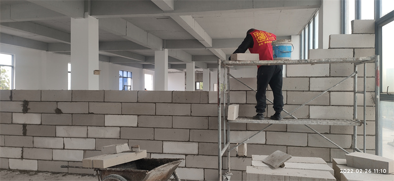 南寧辦公室裝修公司&mdash;燦源裝飾施工現(xiàn)場